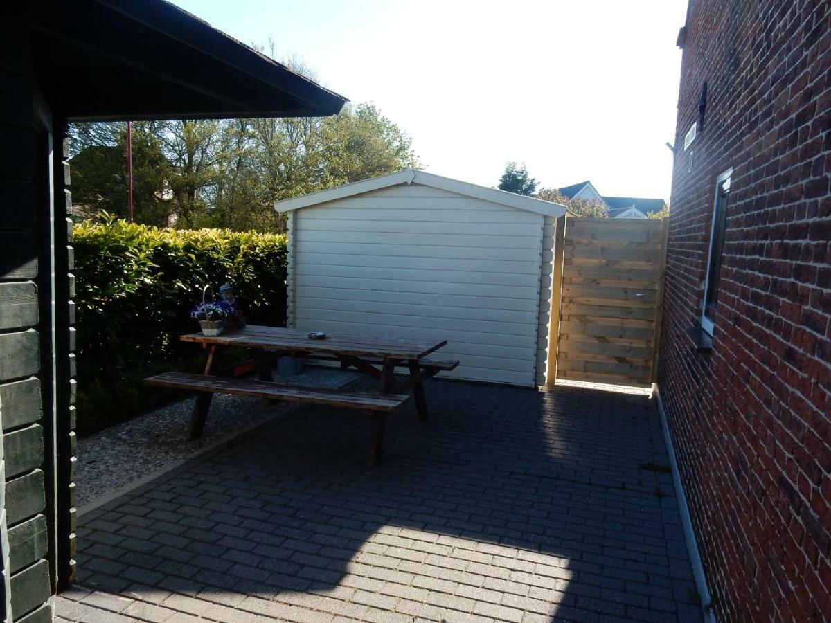 Bed And Breakfast "De Smousenhoek" Ouddorp Exteriör bild